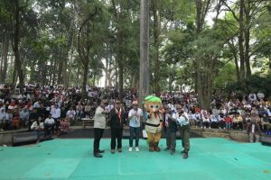 Atasi Lahan Kritis, Ridwan Kamil Tanam 83 Juta Bibit Pohon di Jabar