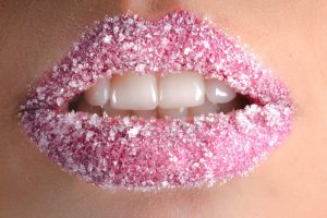 Cara Alami Merawat Bibir agar Tetap Sehat dan Indah