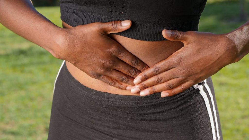 3 Cara Melangsingkan Perut untuk Perempuan yang Malas Olahraga