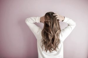 Tips Agar Rambut Wangi Sepanjang Hari