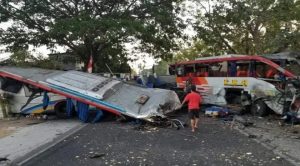 Raja Jalanan Adu Banteng, 3 Orang Tewas 16 Orang Luka-Luka