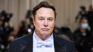 Elon Musk Siap Lakukan Uji Klinis Implan Chip ke Otak Manusia