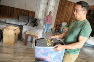 Segera Tinggalkan Gedung Pakuan, Ridwan Kamil dan Istri Mulai Berkemas Barang