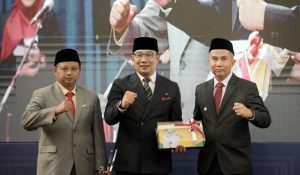 Bey Machmudin Akan Teruskan Kepemimpinan Ridwan Kamil-Uu Ruzhanul dengan Amanah