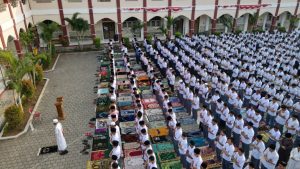 Kemarau Panjang, Ribuan Santri As-Syifa Subang Gelar Shalat Istisqa’