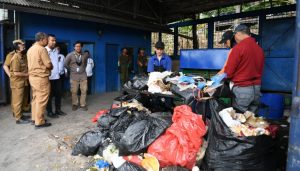 Pj. Gubernur Jabar Dorong Pemda Kabupaten dan Kota di Bandung Raya Perkuat Tata Kelola Sampah
