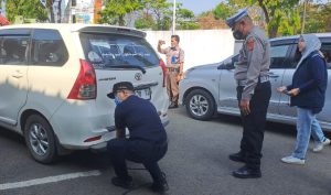 Kurangi Polusi Udara, Lantas dan Dishub Subang Lakukan Uji Emisi, Satu Kendaraan Bermasalah