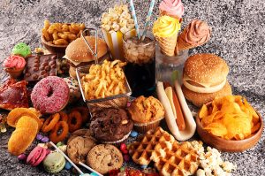 IDI Usulkan Pembatasan Iklan Junk Food untuk Menekan Angka Diabetes pada Anak
