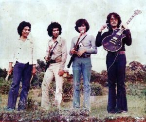 Menilik Perjalanan Group Band Legendaris Koes Plus