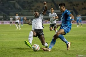 4 Pemain Persib Bandung Kembali ke Club Setelah Bertarung di Timnas Indonesia