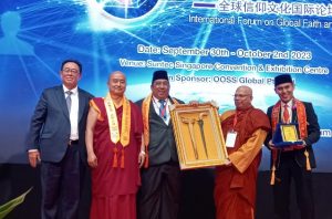 Alumni Pesantren Darunnajah Bicara Pancasila dalam Forum International di Singapura