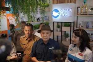 Kunjungi PT GDA Subang, Menkop UKM Teten Masduki Bicara Soal Produktivitas Susu