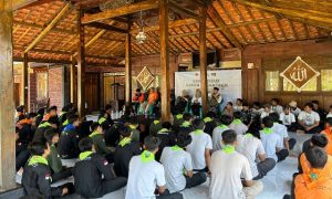 Prihatin Bencana klimatologis, Ponpes Mizan Jatiwangi Majalengka Gelar Camping Perubahan Iklim
