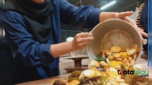 Sensasi Seafood Tumpah di Subang, Nikmatnya Rame-rame