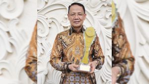 Bupati Raih Penghargaan atas Inovasi Program Quick Respon Majalengka Raharja 112