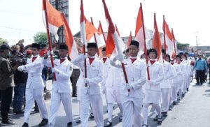 Kemeriahan Pawai Taaruf MTQ XXXIX Kabupaten Subang di Kecamatan Ciasem