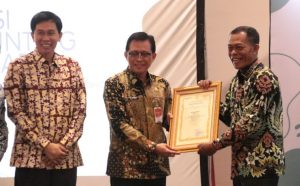 Jelang Akhir Jabatan, Bupati Subang Persembahkan Juara 1 Aksi Stunting Award