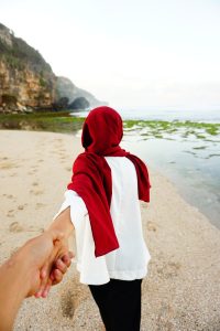 Ingin Jadi Istri yang Menawan di Hati Suami, Lakukan Empat Hal ini