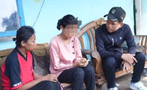 Amanda Putus Sekolah Karena Rawat-Temani Ibu Cuci Darah, Amanda