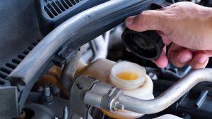 Pentingnya Servis Berkala untuk Memastikan Mobil Tetap Optimal