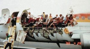 Keajaiban Pendaratan Aloha Airlines Flight 243, Buktikan Keberanian dan Keahlian Awak Pesawat