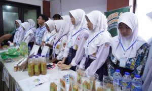 Dinas Dikbud Subang Gelar Festival Etnosainspreneur, Puluhan Siswa SMP Adu Jago Sains