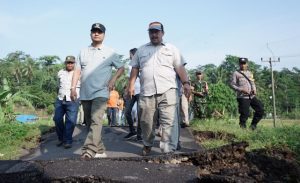 Jembatan Cilamatan Nyaris Putus, Pj Bupati Subang Intruksikan Dinas PUPR Bertindak