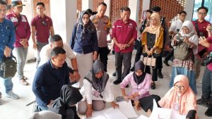 Sortir dan Lipat Jutaan Surat Suara Pemilu 2024, KPU Majalengka Libatkan 500 Orang
