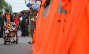Bey Machmudin: Kemenkes Akan Kirim Tenda Khusus untuk Opname dan Operasi