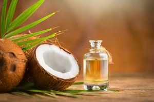 Mengenal 7 Manfaat Luar Biasa Virgin Coconut Oil (VCO) untuk Kesehatan dan Kecantikan