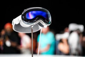 Sejumlah Pembeli Apple Vision Pro Kecewa dan Minta Uang Mereka Dikembalikan