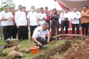 Pj Bupati Lakukan Peletakan Batu Pertama Pembangunan Gedung DPD PPNI Subang