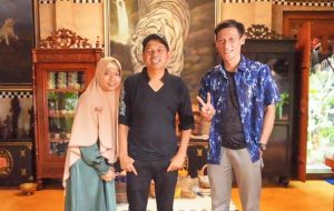 Jodoh Gak Kemana, Pengamen Asal Garut Bertemu Jodoh Perempuan dari Jepang