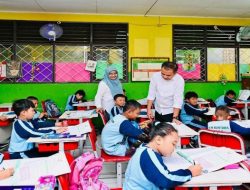 Gubernur Jabar, Bey Machmudin Ajak Siswa Berlomba dalam Prestasi