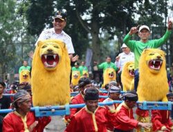 Kemeriahan Milangkala ke-43 Kecamatan Jalancagak Subang dengan Bazar dan Aksi Seni Sisingaan