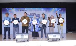 Dorong Cashless Society, bank bjb DIGI Goes to School Hadir di SMK Negeri 1 Cirebon