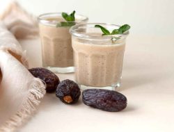 Cara Membuat Susu Kurma, Pilihan Sehat untuk Sahur dan Berbuka Puasa
