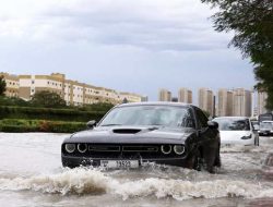 Dampak Hujan Lebat di UEA, Dubai Terkena Banjir Parah