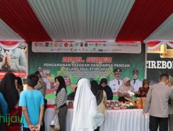 Ratusan Warga Serbu Bazar Murah Ramadan Polresta Cirebon
