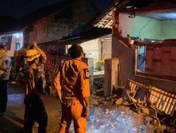 Puluhan Rumah Rusak Dampak Gempa M 6.5 Garut
