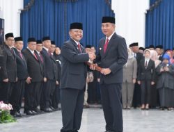 Pj Bupati Sumedang Herman Suryatman Dilantik Jadi Sekda Jabar, Siap Bekerja 24 Jam!