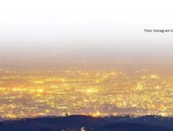 Yuk Nikmati Keindahan Kota Bandung dari atas Bukit, Bikin Syahdu Loh!