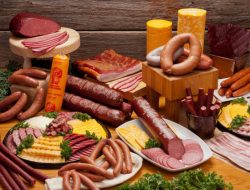 Hati-Hati! Enam Jenis Makanan Ini Bisa Merusak Pembuluh Darah