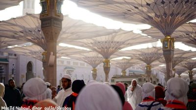 Tips dari Dokter Kulit untuk Menjaga Kesehatan Kulit bagi Calon Haji di Musim Panas