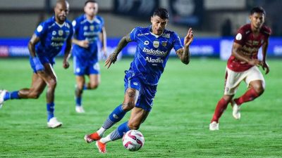 Persib Bandung Melangkah ke Final Liga 1 Setelah Menggulung Bali United 3-0