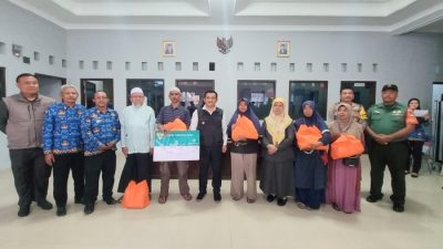 Pj Bupati Majalengka Berikan Konvensasi bagi Warga Sekitar TPA Heuleut