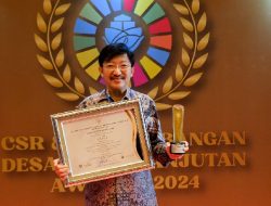 Smartfren Raih CSR & PDB Awards 2024 dari KDPDTT-RI