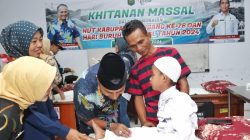 Kado Hari Buruh, Ratusan Anak di Subang Disunat. Dinkes Kerahkan 42 Nakes