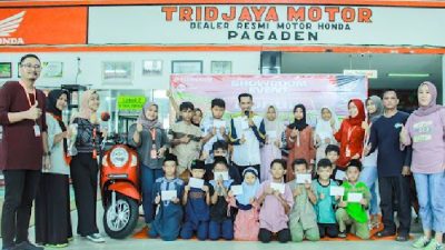 Tridjaya Pagaden Subang Gelar Showroom Event Amayzing Bersama Anak Yatim