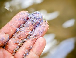 Waduh! Warga RI Terpapar Mikroplastik Tertinggi di Dunia